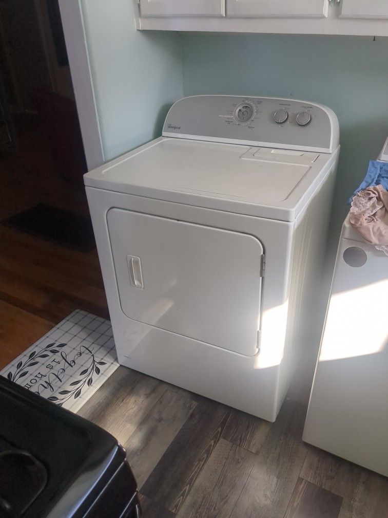Whirlpool Electric Dryer