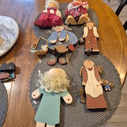 Seven vintage and unique wooden home decor figure