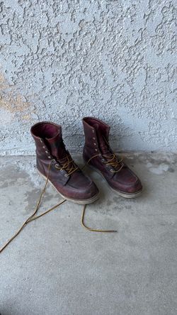 Red Wing Men’s Boots Size 10 Soft Toe