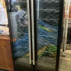 (USED) Wine Cellars Dual Temp, 100 Bottle Holder