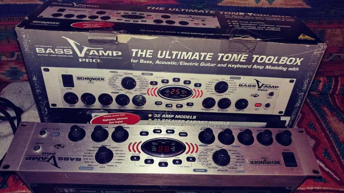 Behringer Bass V-amp pro