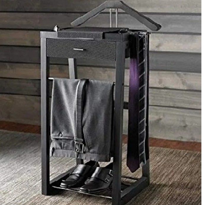 Kenneth Cole Reaction Home Standing Valet Black