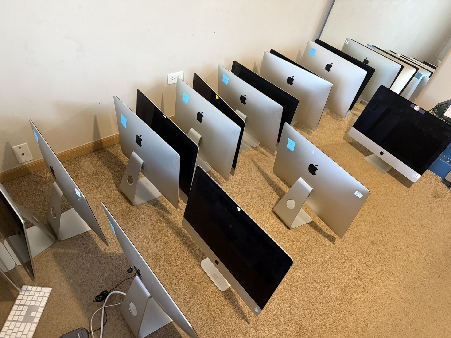 20 iMacs – 2012–2017 – AS-IS / Parts Only