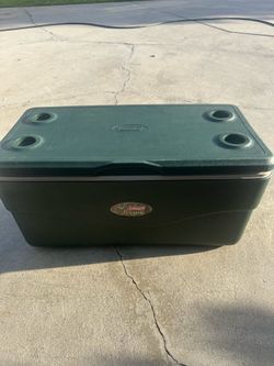 Coleman Extra-Large Insulated Cooler – Clean & Ready for Camping, BBQs, and Tailgating