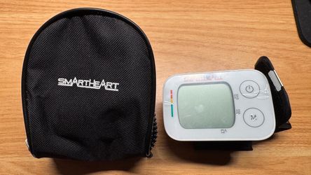 SmartHeart Wrist Blood Pressure Monitor