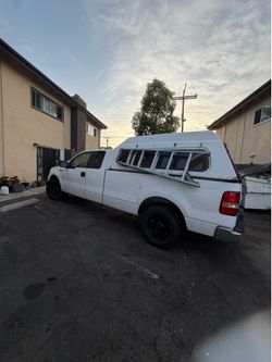 Camper con tool box