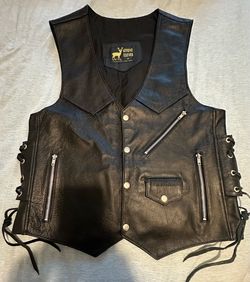 Leather vest Men’s Medium