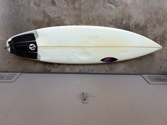 5’11” sharp eye Game Changer surfboard
