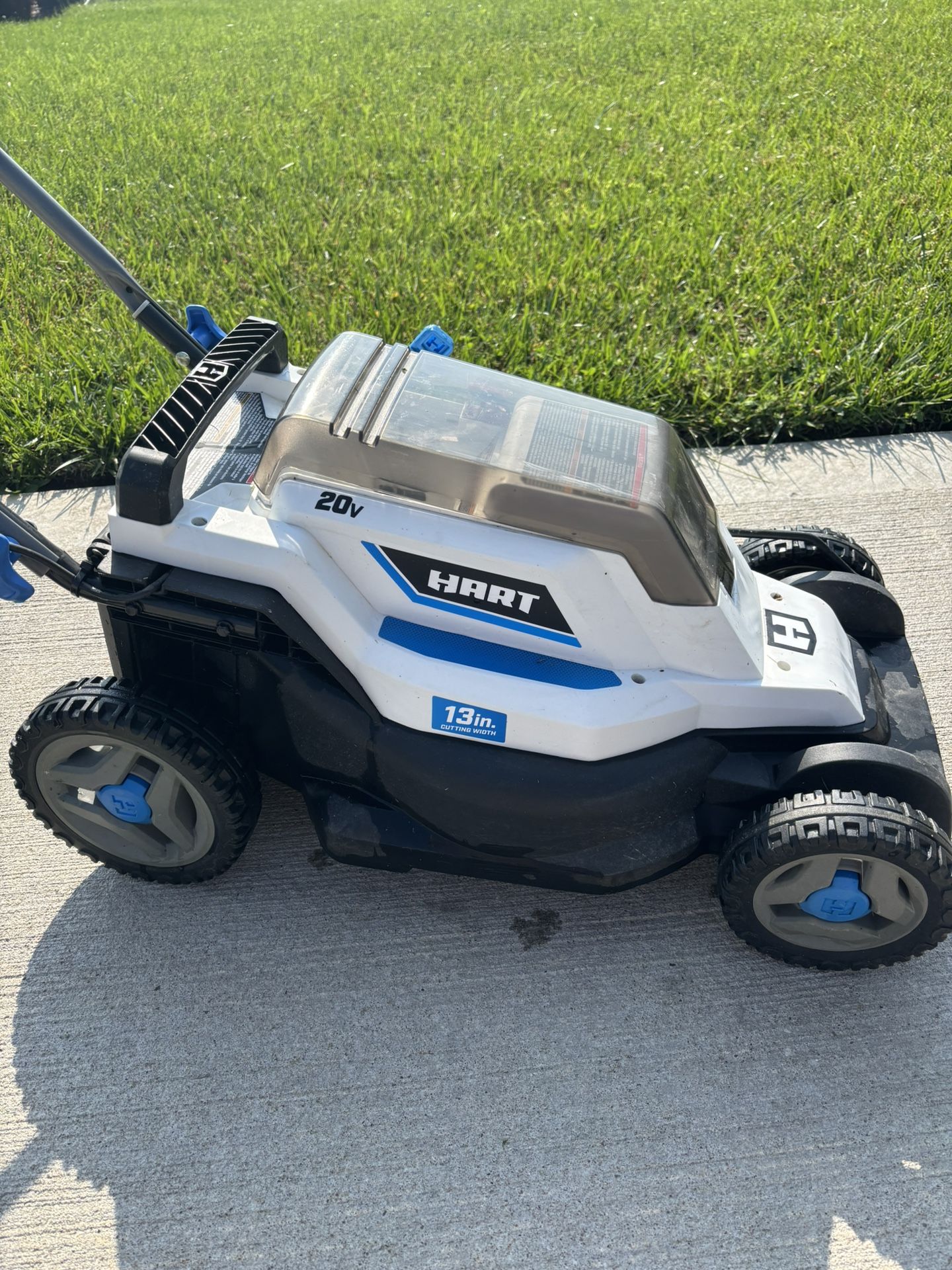 Hart Lawnmower (13 In - No Battery)