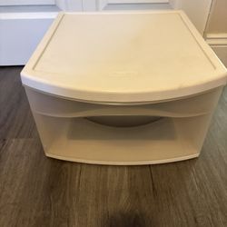 Wide Drawer Sterlite Bin in white