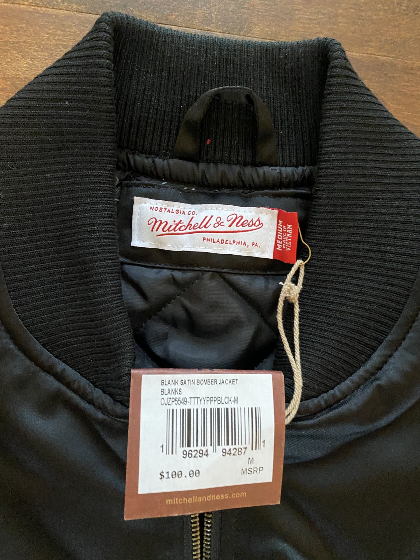 Mitchell & Ness New Medium Black Satin Jacket