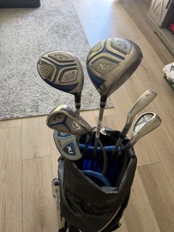Callaway XJ Junior Right-Handed Golf Set – 6 Clubs + Bag