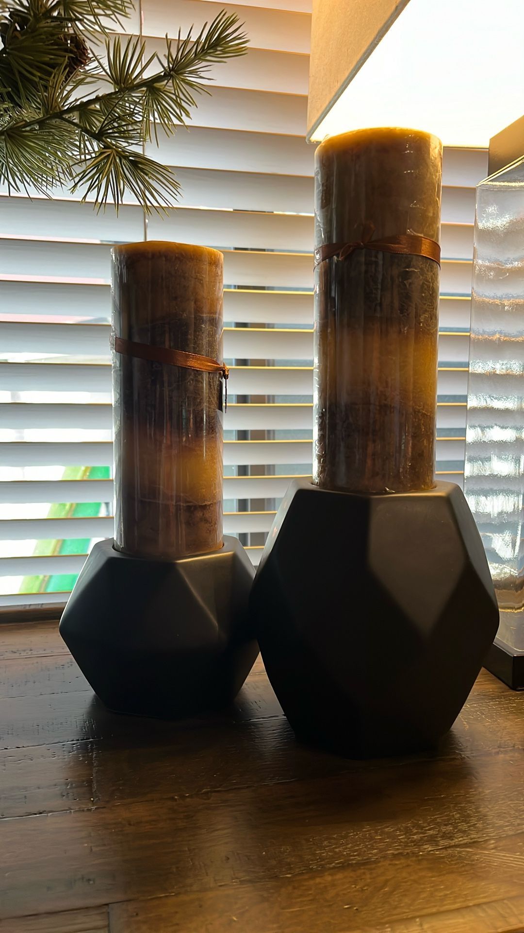 Candles With Geometric Holders