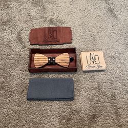 Wooden Bow tie