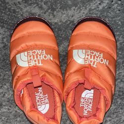 North Face Slippers 