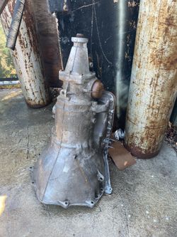 GM TH350 Turbo 350 Automatic Transmission – Chevy/C10/Camaro Core – Complete $250
