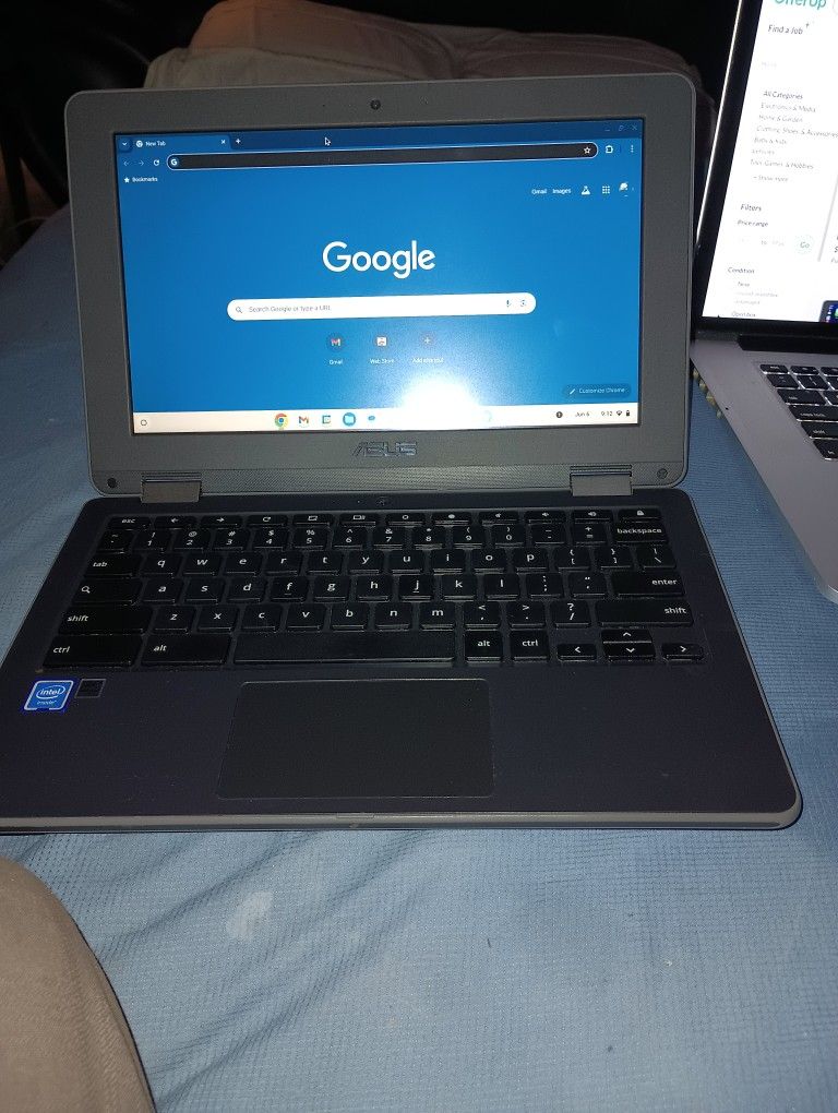 Asus Chromebook Flip With Touchscreen