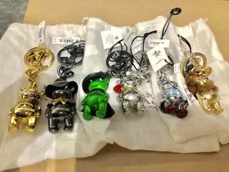 Limited Edition Coach Wizard of Oz keychain FOB SET! All New With Tags for  Sale in Louisville, KY - OfferUp