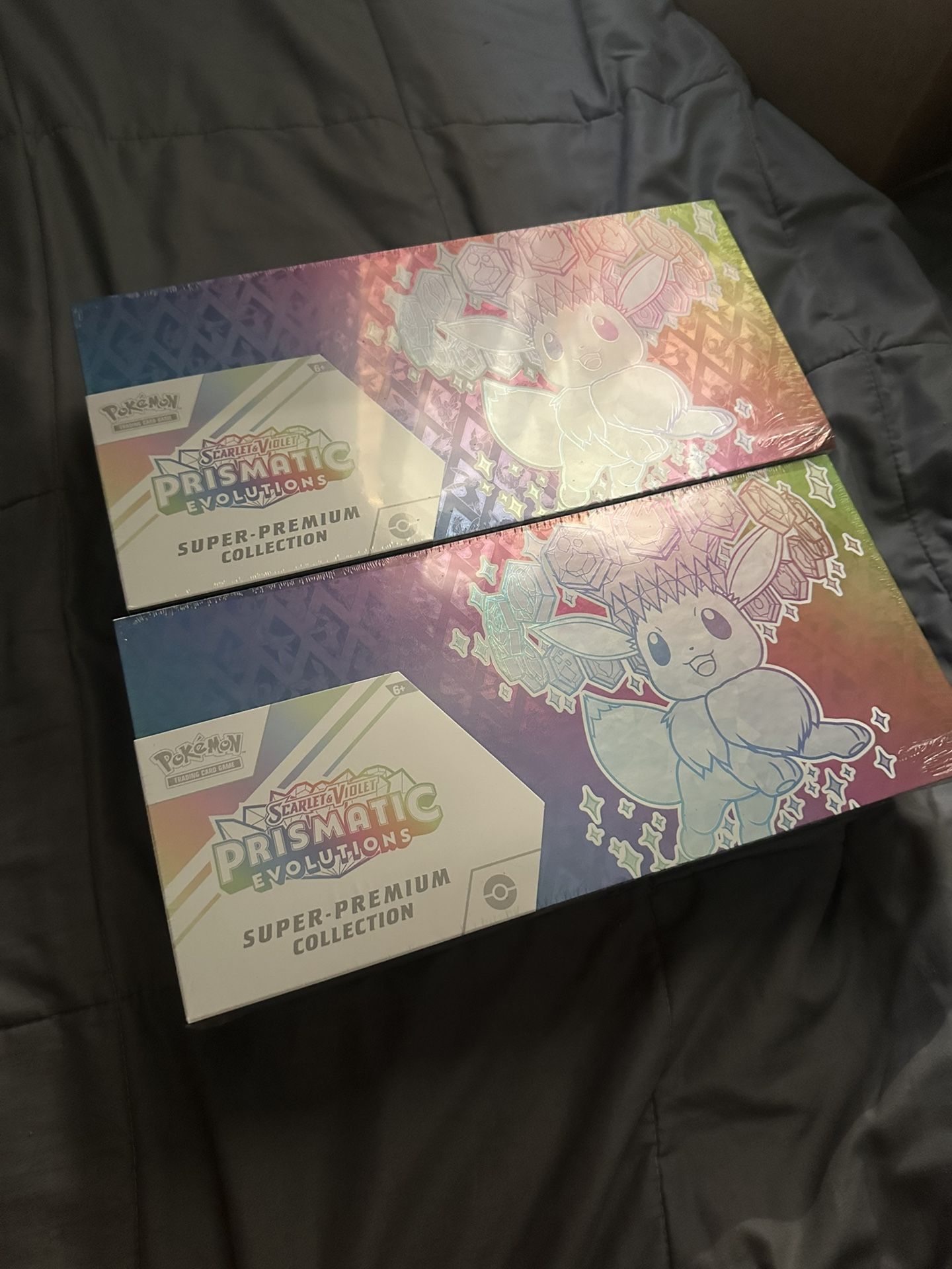 Prismatic Evolutions Super Premium Collection 