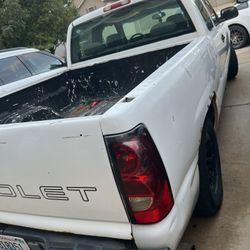 2005 Chevy C1500 Silverado 