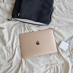 13 Inch MACBOOK AIR ROSE GOLD