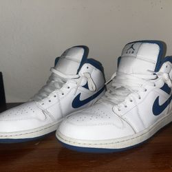 Nike Dunk High – White/Blue (Men’s 10.5) – Gently Used
