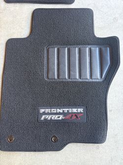 2027 Nissan frontier pro 4x floor mats