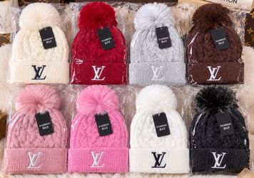 Woman beanies