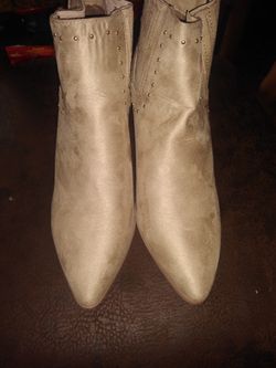 SUEDE LIKE DRESS BOOTS