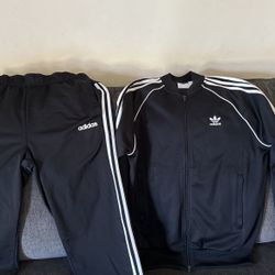 Guys Adidas Set $30 For The Set 
