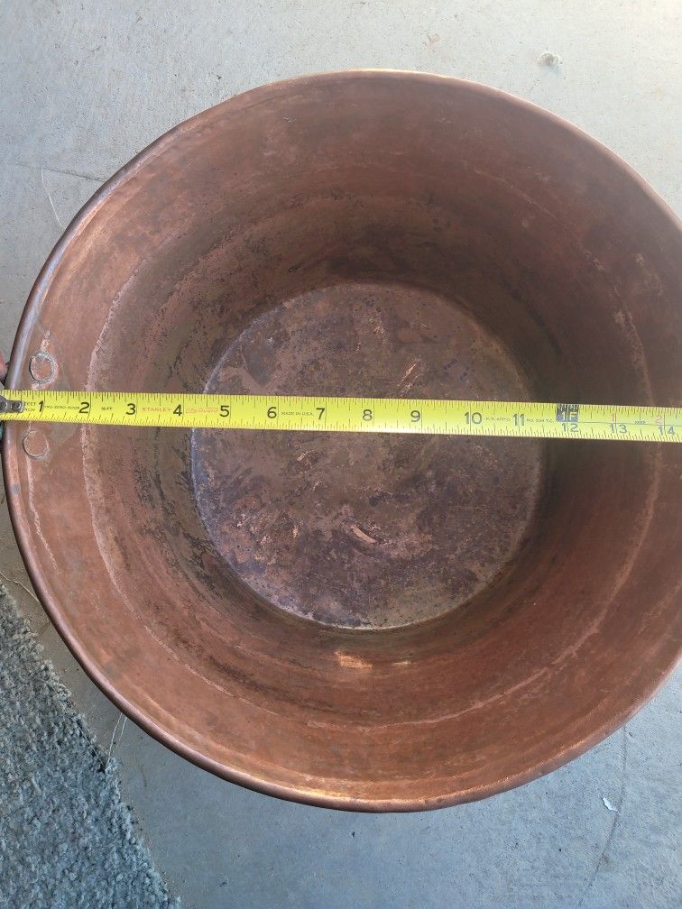 Caso 16"W7"H