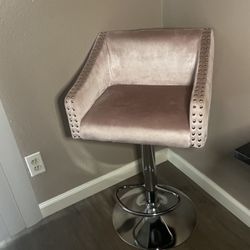 Pastel Makeup Chair 