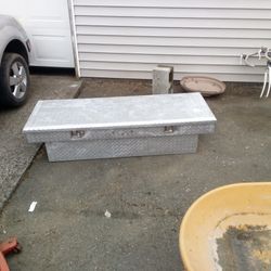 Diamond Plated Truck Box