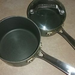 2 small Circulon pots 1 lid