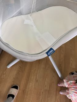 Halo bassinest Swivel