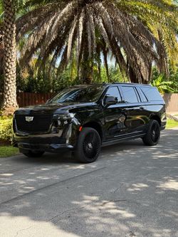 2021 Cadillac Escalade ESV Sport
