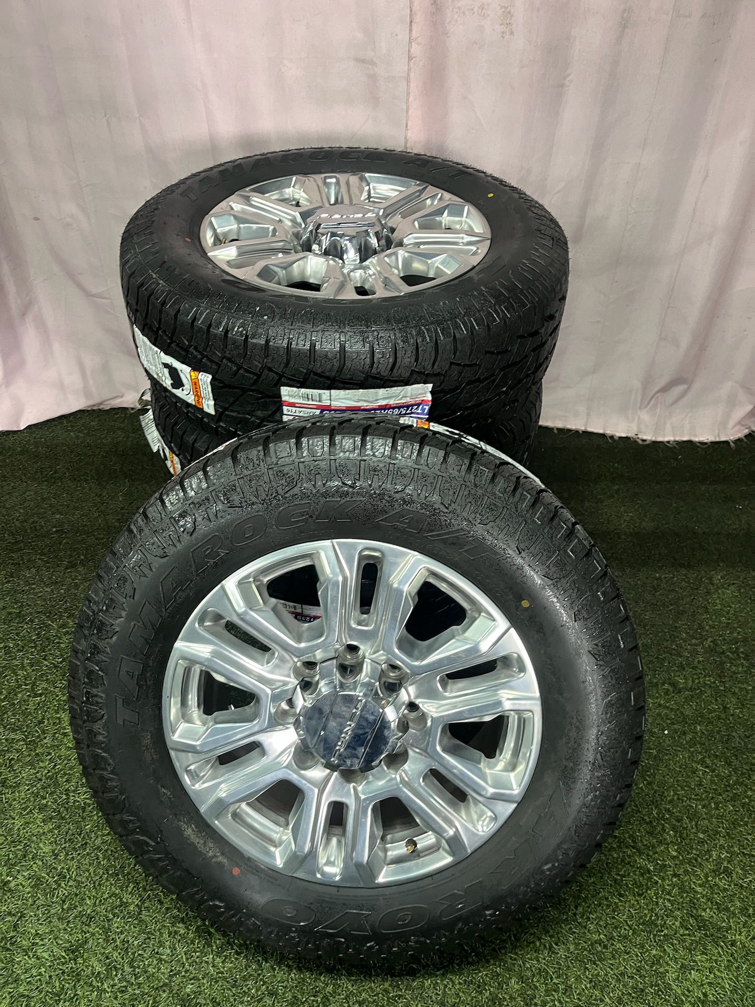 2023 GMC Sierra Denali 2500 and 3500 8 Lug 20 Inch OEM Takeoffs Wheels