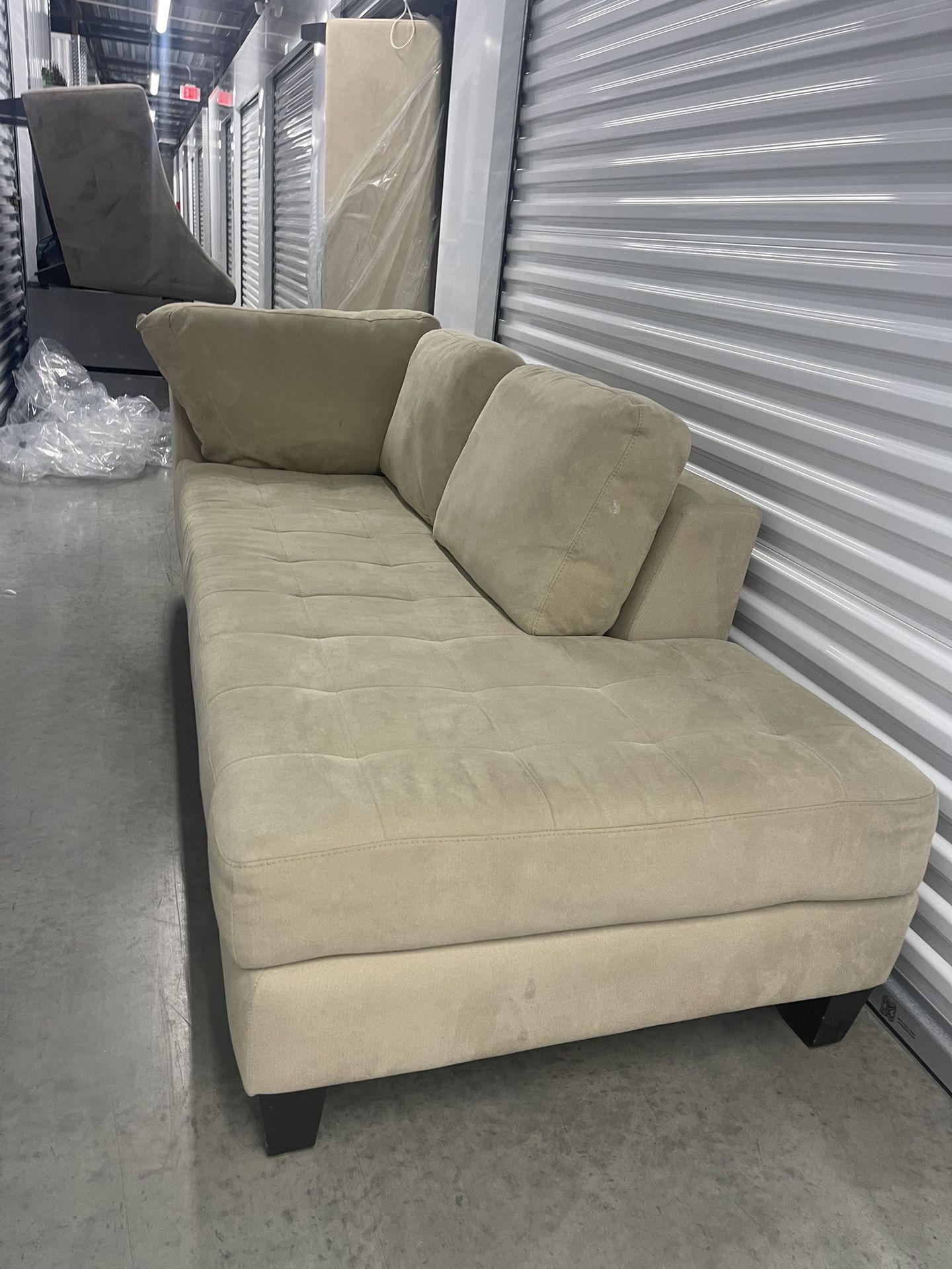 Large, Comfortable Tan Sectional With Chaise 