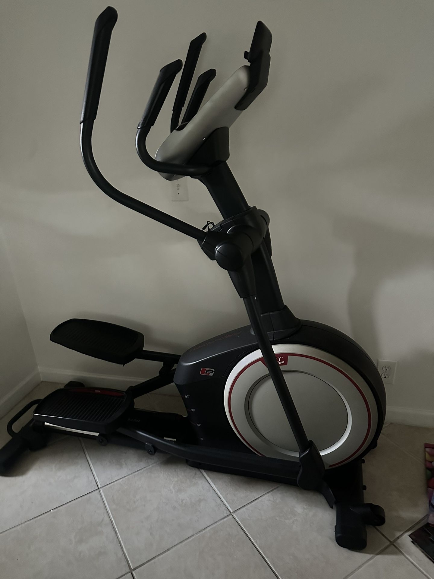 Pro Form Elliptical Machine