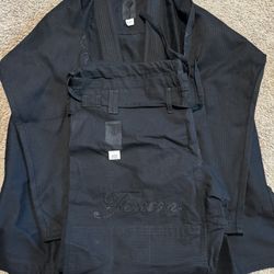 Woman's Gi - Black Fenom