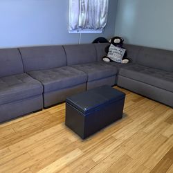 Sectional $950Neg