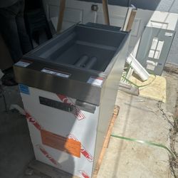 Vulcan 1VEG35M Gas Fryer - (1) 40 lb Vat, Floor Model, Natural Gas