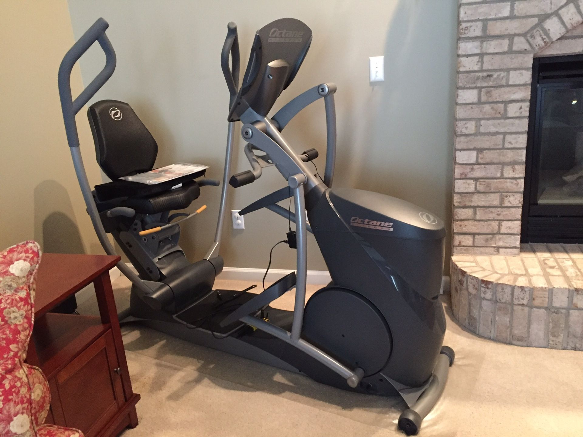 Octane xR6 xRider (Seated Elliptical)