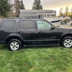 2002 Ford Explorer
