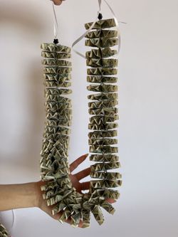 Money Lei