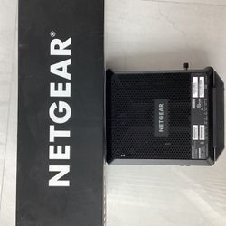 Netgear Wi-Fi Cable Modem Router AC 1900 Model C7000v2