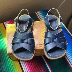 Saltwater Sandals Blue Size 12 Girl