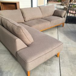 Macy’s Jolene 2-Pc L Shaped Sectional Couch (Delivery Available)