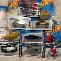 HOT WHEELS SCREEN TIME LOT OF 8 Bumblebee Optimus Prime 