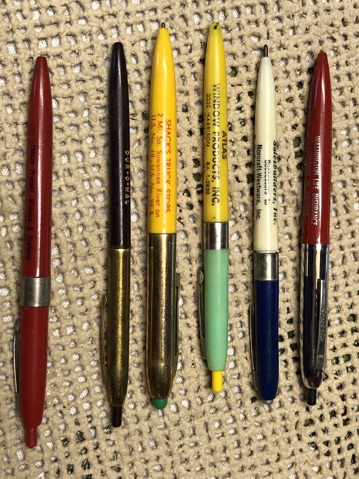 6 VINTAGE BALL POINT PENS